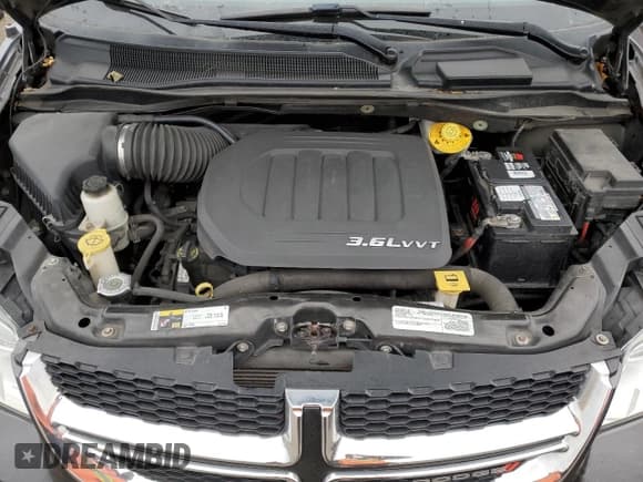 ✅ 2016 Dodge Grand Caravan SE • VIN: 2C4RDGBG5GR195253 • Lot: 90844475. Wystawiony na Copart z przebiegiem 244 453 mil. Bezpłatny archiwum sprzedaży aukcyjnych z USA i szczegółowy raport historii pojazdu na DreamBid. Zdjęcie 12.