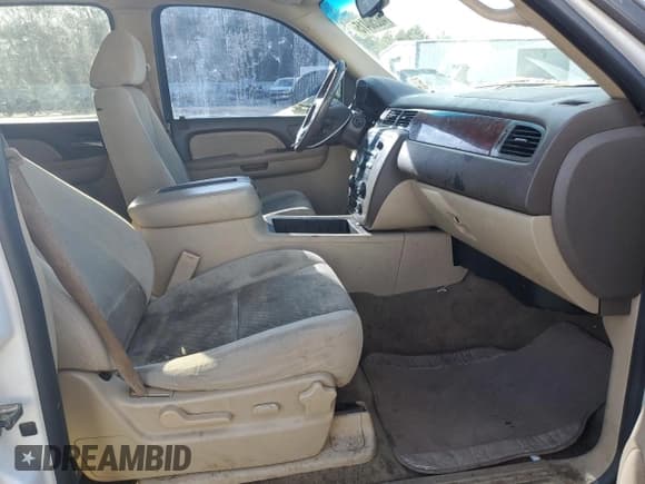 ✅ 2009 GMC Yukon • VIN: 1GKEC23389R292265 • Лот: 46250415. Опубликован ранее на Copart с пробегом 222 567 миль. Бесплатный доступ к архиву аукционных продаж из США и подробный отчёт об истории автомобиля на DreamBid. Изображение 7.