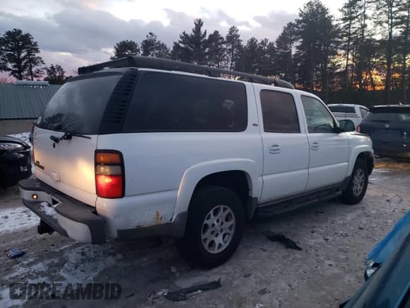 ✅ 2006 Chevrolet Suburban Z71 • VIN: 3GNFK16Z46G104132 • Лот: 88282715. Опубликован ранее на Copart с пробегом 208 889 миль. Бесплатный доступ к архиву аукционных продаж из США и подробный отчёт об истории автомобиля на DreamBid. Изображение 3.