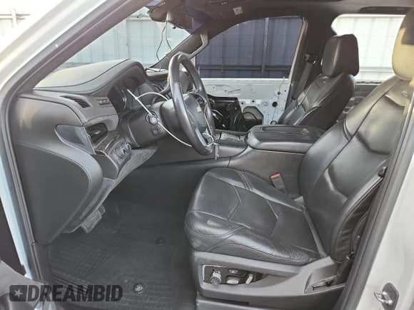 ✅ 2018 Cadillac Escalade Platinum • VIN: 1GYS4DKJ9JR218391 • Lot: 92008715. Listed on Copart with 82,751 mi. Free auction sales archive from the USA and detailed vehicle history report at DreamBid. Image 7.