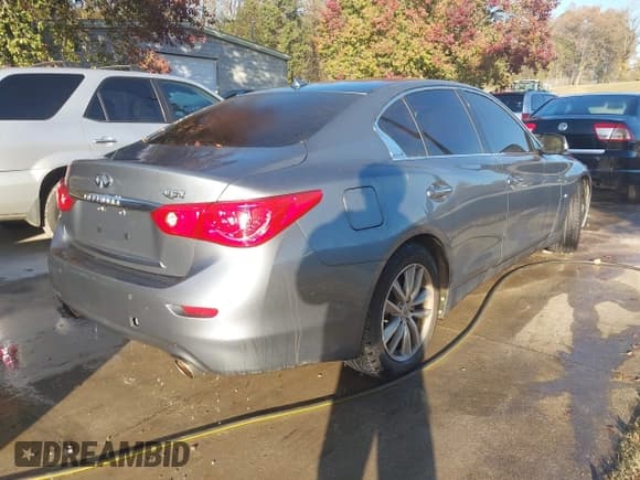 ✅ 2014 Infiniti Q50 Premium • VIN: JN1BV7AP7EM682540 • Lot: 43693093. Wystawiony na IAAI z przebiegiem 121 733 mil. Bezpłatny archiwum sprzedaży aukcyjnych z USA i szczegółowy raport historii pojazdu na DreamBid. Zdjęcie 4.