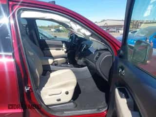 2020 Dodge Durango GT Plus z VIN 1C4RDJDGXLC412230, wystawiony jako IAAI lot #43349305 z przebiegiem 70 628 mil mil oraz . Historia ofert i sprzedaży dostępna na DreamBid. Obrazek 5.