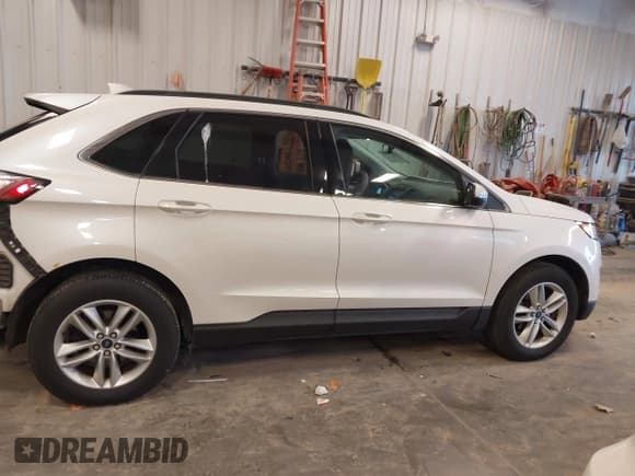 ✅ 2016 Ford Edge SEL • VIN: 2FMPK4J88GBC01556 • Lot: 43604768. Wystawiony na IAAI z przebiegiem 122 934 mil. Bezpłatny archiwum sprzedaży aukcyjnych z USA i szczegółowy raport historii pojazdu na DreamBid. Zdjęcie 13.