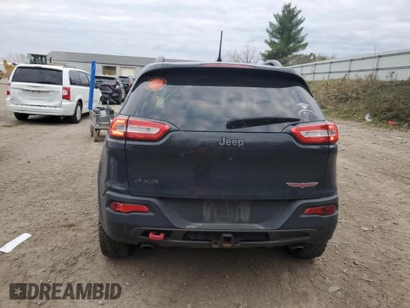 ✅ 2017 Jeep Cherokee Trailhawk • VIN: 1C4PJMBS5HW539000 • Lot: 91345535. Listed on Copart with 172,277 mi. Free auction sales archive from the USA and detailed vehicle history report at DreamBid. Image 6.