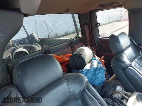 ✅ 2001 Chevrolet Silverado 1500 LS • VIN: 1GCEK19T31E152703 • Лот: 42638486. Опубликован ранее на IAAI с пробегом Не указан. Бесплатный доступ к архиву аукционных продаж из США и подробный отчёт об истории автомобиля на DreamBid. Изображение 7.