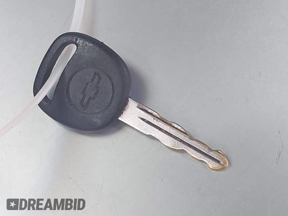 ✅ 2000 Chevrolet S-10 LS • VIN: 1GCCS1440Y8107525 • Лот: 42244465. Опубликован ранее на IAAI с пробегом 133 610 миль. Бесплатный доступ к архиву аукционных продаж из США и подробный отчёт об истории автомобиля на DreamBid. Изображение 11.