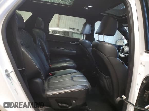 ✅ 2020 Hyundai Palisade Limited • VIN: KM8R5DHE2LU162463 • Лот: 87151824. Опубликован ранее на Copart с пробегом 99 055 миль. Бесплатный доступ к архиву аукционных продаж из США и подробный отчёт об истории автомобиля на DreamBid. Изображение 11.