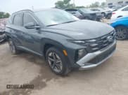 ✅ 2025 Hyundai Tucson SEL Convenience • VIN: 5NMJCCDE0SH467795 • Lot: 43147737. Wystawiony na IAAI z przebiegiem 8 917 mil. Bezpłatny archiwum sprzedaży aukcyjnych z USA i szczegółowy raport historii pojazdu na DreamBid. Zdjęcie 1.