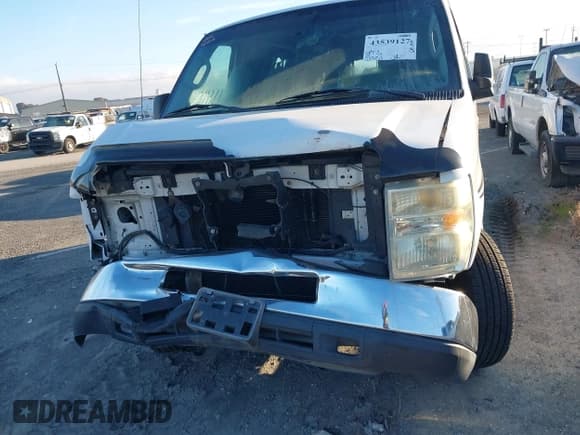 ✅ 2008 Ford Econoline Cargo Commercial • VIN: 1FTNE24W38DA79573 • Lot: 43539127. Listed on IAAI with 225,153 mi. Free auction sales archive from the USA and detailed vehicle history report at DreamBid. Image 6.
