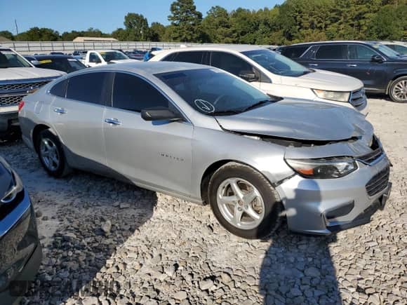 2017 Chevrolet Malibu LS with VIN 1G1ZB5ST0HF244626, listed as a Copart auction lot 84630855 with 93,493 mi miles and Salvage title. Bid and sale history available at DreamBid. Image 4.