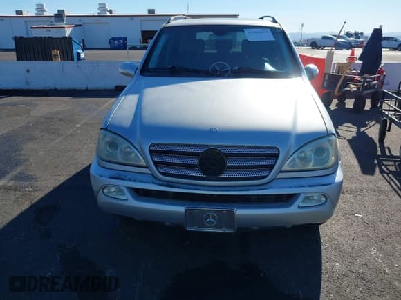 ✅ 2003 Mercedes-Benz M 350 • VIN: 4JGAB57E23A439529 • Lot: 43908675. Listed on IAAI with 222,188 mi. Free auction sales archive from the USA and detailed vehicle history report at DreamBid. Image 6.