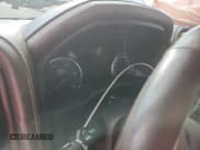 ✅ 2018 GMC Sierra 2500HD Denali • VIN: 1GT12UEY8JF122270 • Lot: 90699985. Wystawiony na Copart z przebiegiem Nie podano. Bezpłatny archiwum sprzedaży aukcyjnych z USA i szczegółowy raport historii pojazdu na DreamBid. Zdjęcie 9.