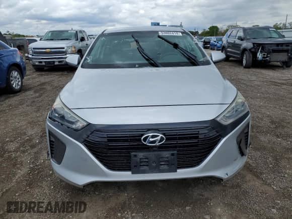 2017 Hyundai Ioniq Blue с VIN KMHC65LC5HU025040, выставлен на аукционе Copart как лот 53802414 с пробегом 103 635 миль миль и Списание • Salvage title. История ставок и продаж доступна на DreamBid. Изображение 5.