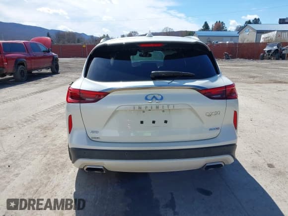 ✅ 2020 Infiniti QX50 Essential • VIN: 3PCAJ5M3XLF109087 • Лот: 41832672. Опубликован ранее на IAAI с пробегом 30 829 миль. Бесплатный доступ к архиву аукционных продаж из США и подробный отчёт об истории автомобиля на DreamBid. Изображение 16.