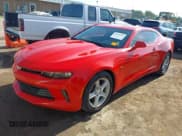 ✅ 2017 Chevrolet Camaro 2LT • VIN: 1G1FD1RX1H0167010 • Lot: 42994927. Wystawiony na IAAI z przebiegiem 91 291 mil. Bezpłatny archiwum sprzedaży aukcyjnych z USA i szczegółowy raport historii pojazdu na DreamBid. Zdjęcie 2.
