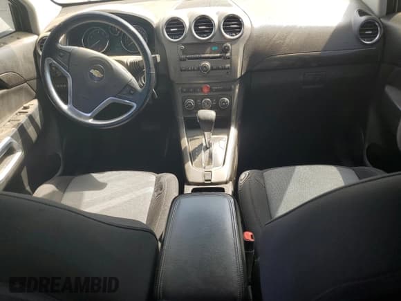 ✅ 2013 Chevrolet Captiva Sport LT • VIN: 3GNAL3EK4DS617219 • Lot: 51979115. Wystawiony na Copart z przebiegiem 108 343 mil. Bezpłatny archiwum sprzedaży aukcyjnych z USA i szczegółowy raport historii pojazdu na DreamBid. Zdjęcie 8.