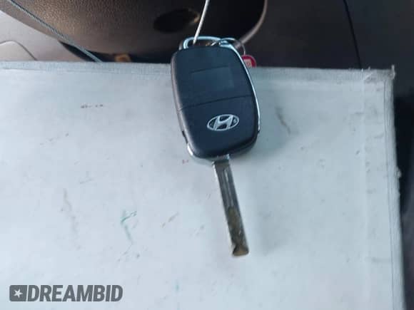 2016 Hyundai Tucson Limited z VIN KM8J33A26GU034116, wystawiony jako IAAI lot #42031418 z przebiegiem 133 179 mil mil oraz . Historia ofert i sprzedaży dostępna na DreamBid. Obrazek 11.