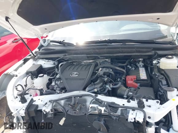 ✅ 2025 Lexus RX 350 • VIN: JTJCHMAA9S2022801 • Lot: 42156042. Wystawiony na IAAI z przebiegiem 5 857 mil. Bezpłatny archiwum sprzedaży aukcyjnych z USA i szczegółowy raport historii pojazdu na DreamBid. Zdjęcie 10.