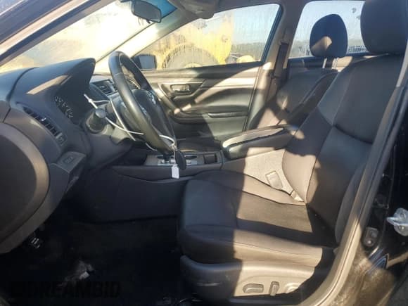 ✅ 2016 Nissan Altima S • VIN: 1N4AL3AP3GC222040 • Лот: 82205415. Опубликован ранее на Copart с пробегом 139 903 миль. Бесплатный доступ к архиву аукционных продаж из США и подробный отчёт об истории автомобиля на DreamBid. Изображение 7.