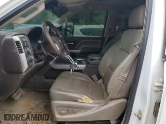 ✅ 2015 Chevrolet Silverado 2500HD LTZ • VIN: 1GC1KWE84FF587907 • Lot: 63983895. Listed on Copart with 264,543 mi. Free auction sales archive from the USA and detailed vehicle history report at DreamBid. Image 7.