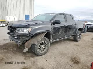 ✅ 2020 Chevrolet Colorado 4WD ZR2 • VIN: 1GCGTEEN4L1108305 • Лот: 48967645. Опубликован ранее на Copart с пробегом 50 763 миль. Бесплатный доступ к архиву аукционных продаж из США и подробный отчёт об истории автомобиля на DreamBid. Изображение 1.