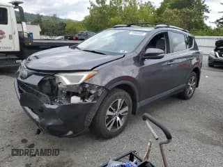 ✅ 2018 Toyota RAV4 XLE • VIN: JTMRFREV9JJ176331 • Lot: 70904065. Listed on Copart with 109,638 mi. Free auction sales archive from the USA and detailed vehicle history report at DreamBid. Image 1.