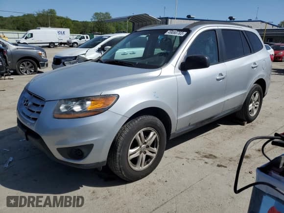 ✅ 2010 Hyundai Santa Fe GLS • VIN: 5NMSG3AB1AH381896 • Lot: 49080783. Listed on Copart with 155,990 mi. Free auction sales archive from the USA and detailed vehicle history report at DreamBid. Image 1.