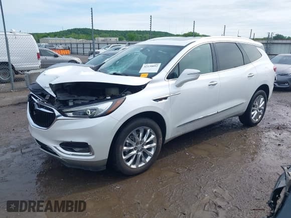 ✅ 2021 Buick Enclave Essence • VIN: 5GAERBKW0MJ261431 • Lot: 42140092. Listed on IAAI with 81,470 mi. Free auction sales archive from the USA and detailed vehicle history report at DreamBid. Image 2.