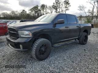 2013 Ram 1500 Express z VIN 1C6RR7KT5DS719839, wystawiony jako Copart lot #46640395 z przebiegiem 108 586 mil mil oraz Nie do naprawy • Non repairable. Historia ofert i sprzedaży dostępna na DreamBid. Obrazek 1.