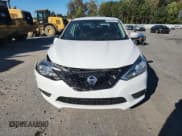 ✅ 2017 Nissan Sentra S • VIN: 3N1AB7AP8HY232692 • Lot: 89662845. Wystawiony na Copart z przebiegiem 108 696 mil. Bezpłatny archiwum sprzedaży aukcyjnych z USA i szczegółowy raport historii pojazdu na DreamBid. Zdjęcie 5.