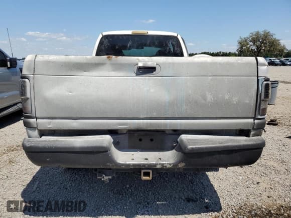 ✅ 2002 Dodge 2500 • VIN: 3B7KC23652M291462 • Lot: 53378895. Listed on Copart with Not provided. Free auction sales archive from the USA and detailed vehicle history report at DreamBid. Image 6.