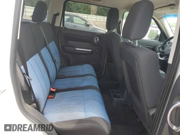 2008 Dodge Nitro R/T with VIN 1D8GT58628W218754, listed as a Copart auction lot 58082825 with 174,212 mi miles and Clean title. Bid and sale history available at DreamBid. Image 11.