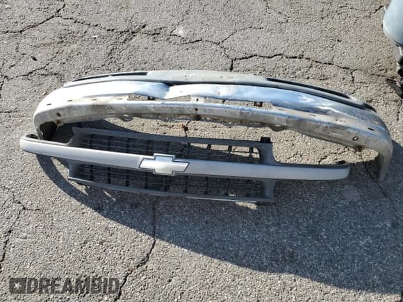 ✅ 1999 Chevrolet Silverado 1500 • VIN: 1GCEC14W0XE122744 • Lot: 82509595. Listed on Copart with 388,607 mi. Free auction sales archive from the USA and detailed vehicle history report at DreamBid. Image 12.