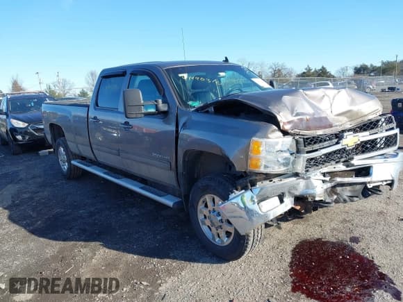 ✅ 2014 Chevrolet Silverado 2500HD LTZ • VIN: 1GC1KYC87EF135639 • Лот: 41490310. Опубликован ранее на IAAI с пробегом 201 405 миль. Бесплатный доступ к архиву аукционных продаж из США и подробный отчёт об истории автомобиля на DreamBid. Изображение 1.