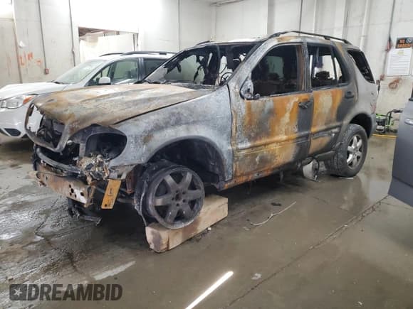 ✅ 2005 Mercedes-Benz M 500 • VIN: 4JGAB75E85A535327 • Lot: 51162745. Listed on Copart with Not provided. Free auction sales archive from the USA and detailed vehicle history report at DreamBid. Image 1.