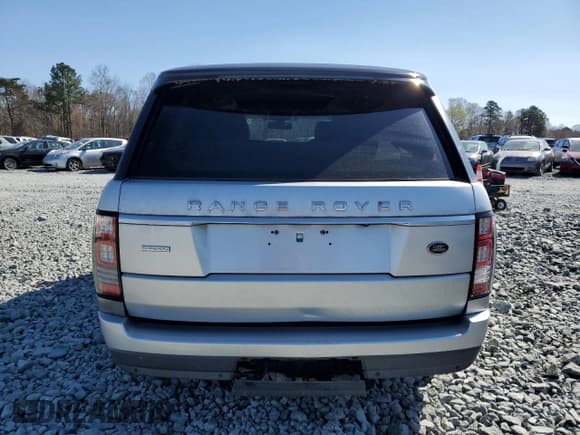 ✅ 2015 Land Rover Range Rover Autobiography • VIN: SALGV3TF1FA204531 • Lot: 50767985. Listed on Copart with 120,112 mi. Free auction sales archive from the USA and detailed vehicle history report at DreamBid. Image 6.