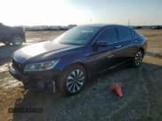 ✅ 2015 Honda Accord • VIN: 1HGCR6F35FA009305 • Lot: 70459265. Listed on Copart with 136,895 mi. Free auction sales archive from the USA and detailed vehicle history report at DreamBid. Image 1.