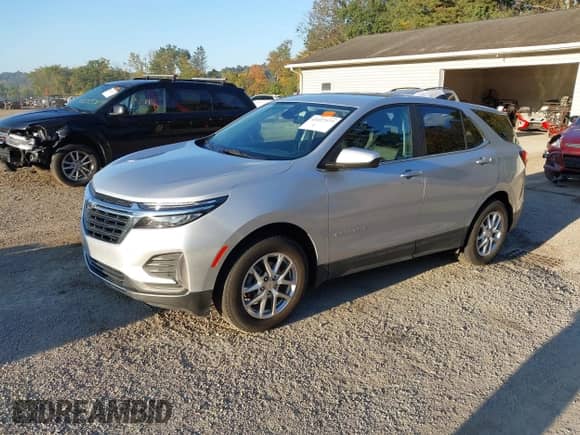 2022 Chevrolet Equinox LT z VIN 3GNAXKEV5NL253607, wystawiony jako IAAI lot #43227377 z przebiegiem 37 421 mil mil oraz . Historia ofert i sprzedaży dostępna na DreamBid. Obrazek 19.