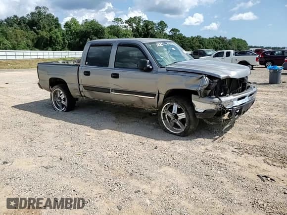 ✅ 2007 Chevrolet Silverado 1500 LS • VIN: 2GCEC13V571128159 • Лот: 71469615. Опубликован ранее на Copart с пробегом 281 127 миль. Бесплатный доступ к архиву аукционных продаж из США и подробный отчёт об истории автомобиля на DreamBid. Изображение 13.