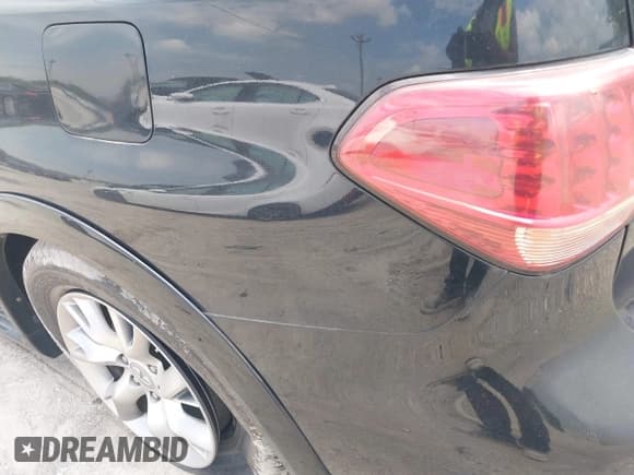 ✅ 2011 Infiniti QX56 8-passenger • VIN: JN8AZ2NC0B9302772 • Lot: 42261624. Wystawiony na IAAI z przebiegiem 190 393 mil. Bezpłatny archiwum sprzedaży aukcyjnych z USA i szczegółowy raport historii pojazdu na DreamBid. Zdjęcie 17.