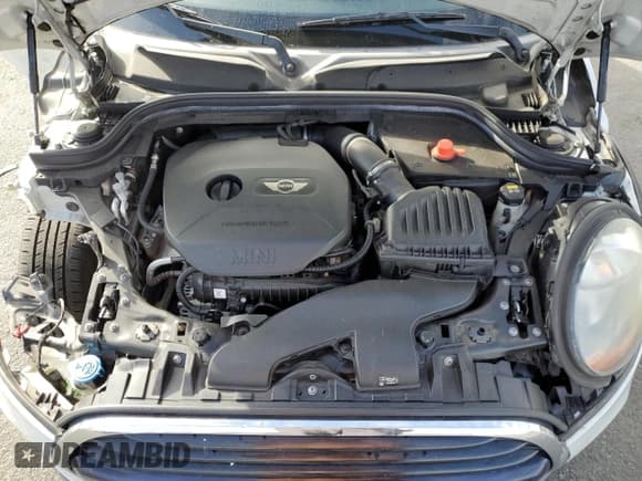 ✅ 2017 MINI Hardtop Cooper • VIN: WMWXP5C37H2G60498 • Лот: 82279815. Опубликован ранее на Copart с пробегом 92 736 миль. Бесплатный доступ к архиву аукционных продаж из США и подробный отчёт об истории автомобиля на DreamBid. Изображение 11.