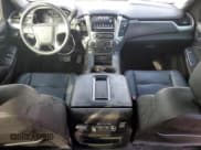 ✅ 2020 Chevrolet Tahoe LT • VIN: 1GNSCBKC4LR292052 • Lot: 44779625. Wystawiony na Copart z przebiegiem 81 551 mil. Bezpłatny archiwum sprzedaży aukcyjnych z USA i szczegółowy raport historii pojazdu na DreamBid. Zdjęcie 8.