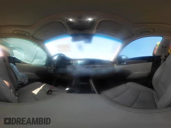 ✅ 2019 Kia Cadenza Technology • VIN: KNALC4J15K5170456 • Lot: 43224199. Wystawiony na IAAI z przebiegiem 105 892 mil. Bezpłatny archiwum sprzedaży aukcyjnych z USA i szczegółowy raport historii pojazdu na DreamBid. Zdjęcie 18.