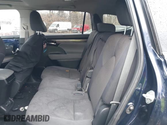 ✅ 2020 Toyota Highlander Limited • VIN: 5TDDZRBH7LS031245 • Lot: 43664012. Wystawiony na IAAI z przebiegiem 119 964 mil. Bezpłatny archiwum sprzedaży aukcyjnych z USA i szczegółowy raport historii pojazdu na DreamBid. Zdjęcie 8.