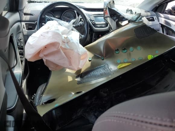 ✅ 2015 Hyundai Elantra Limited • VIN: KMHDH4AEXFU357257 • Lot: 68859125. Listed on Copart with Not provided. Free auction sales archive from the USA and detailed vehicle history report at DreamBid. Image 8.