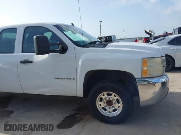 ✅ 2007 Chevrolet Silverado 2500HD Work Truck • VIN: 1GCHC29K27E547469 • Лот: 42602589. Опубликован ранее на IAAI с пробегом 276 557 миль. Бесплатный доступ к архиву аукционных продаж из США и подробный отчёт об истории автомобиля на DreamBid. Изображение 20.