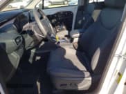 ✅ 2019 Hyundai Santa Fe SEL • VIN: 5NMS33AD3KH075085 • Lot: 47784913. Wystawiony na Copart z przebiegiem 71 260 mil. Bezpłatny archiwum sprzedaży aukcyjnych z USA i szczegółowy raport historii pojazdu na DreamBid. Zdjęcie 7.