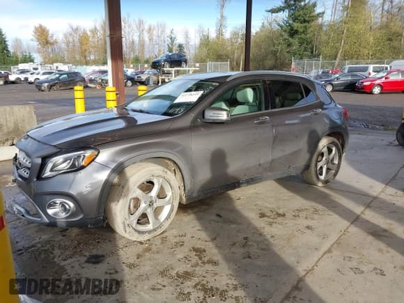 ✅ 2020 Mercedes-Benz GLA 250 • VIN: WDCTG4GB4LJ681148 • Лот: 43778249. Опубликован ранее на IAAI с пробегом 65 298 миль. Бесплатный доступ к архиву аукционных продаж из США и подробный отчёт об истории автомобиля на DreamBid. Изображение 18.