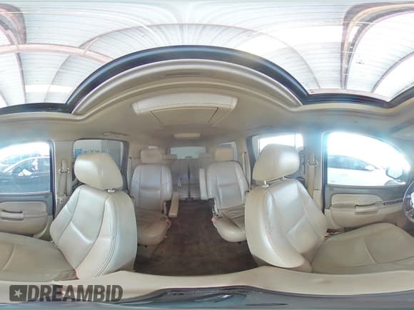 ✅ 2013 Chevrolet Suburban LTZ • VIN: 1GNSCKE00DR188905 • Lot: 46224845. Wystawiony na Copart z przebiegiem 212 260 mil. Bezpłatny archiwum sprzedaży aukcyjnych z USA i szczegółowy raport historii pojazdu na DreamBid. Zdjęcie 15.