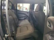 ✅ 2016 GMC Canyon 4WD SLE • VIN: 1GTP6CE15G1352172 • Lot: 81523774. Wystawiony na Copart z przebiegiem 170 786 mil. Bezpłatny archiwum sprzedaży aukcyjnych z USA i szczegółowy raport historii pojazdu na DreamBid. Zdjęcie 10.